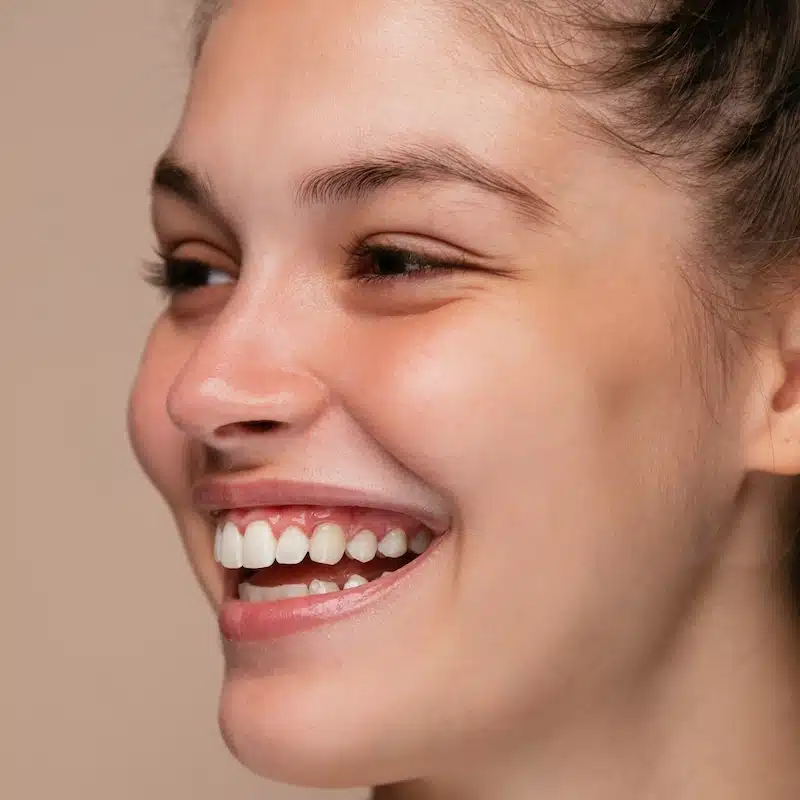 beautiful natural young woman ()